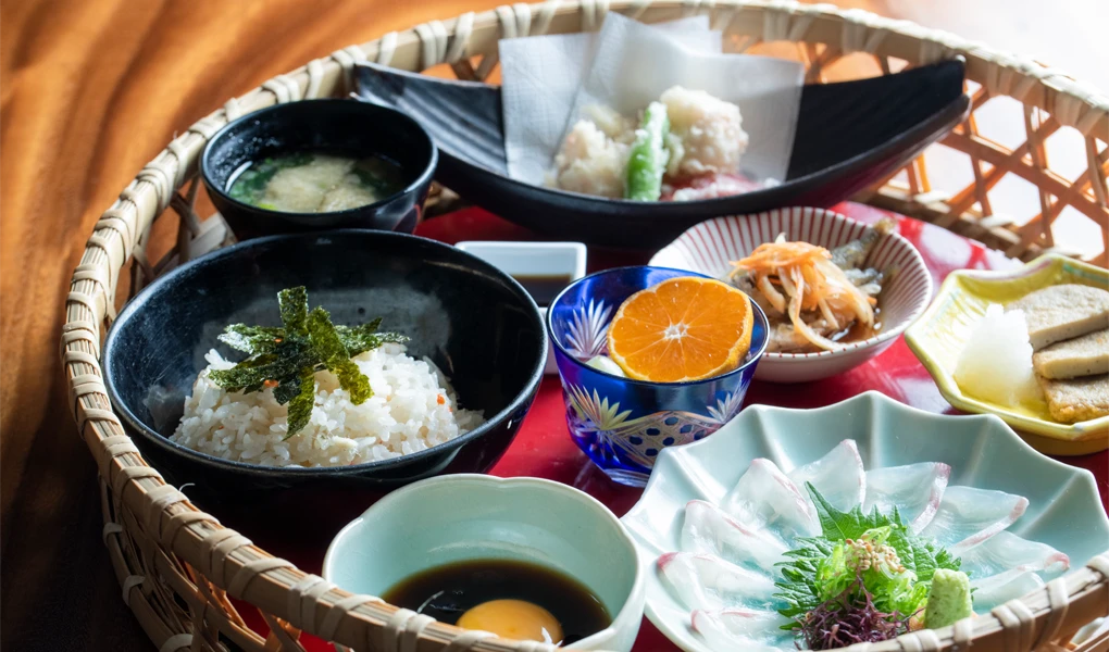 愛媛名物！2種の鯛飯贅沢膳